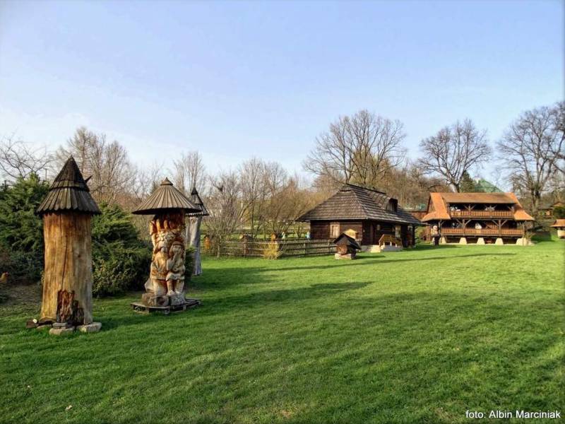 Muzeum Pszczelarstwa - Sądecki Bartnik